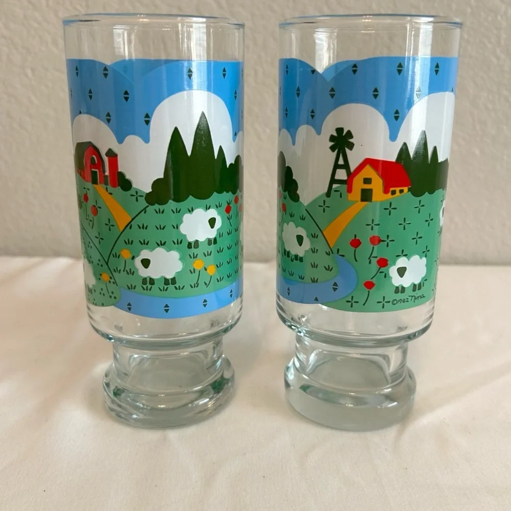 Vintage Nina Sheep Farm Glasses Anchor Hocking Cottagecore Glassware, Set of 2